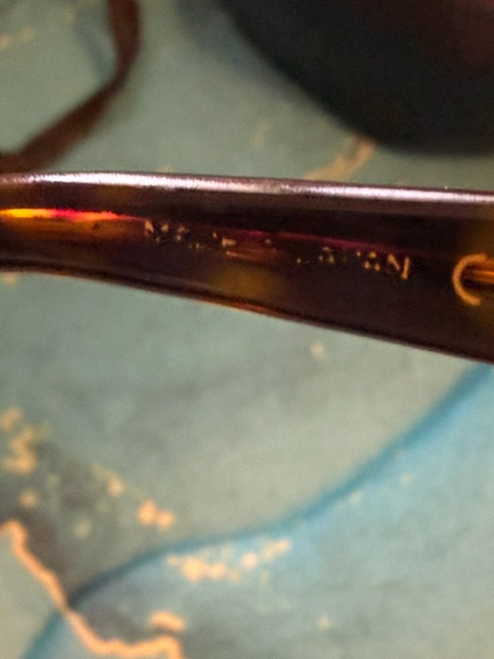 Authentic GUCCI Aviator sunglasses - Picture 3 of 4